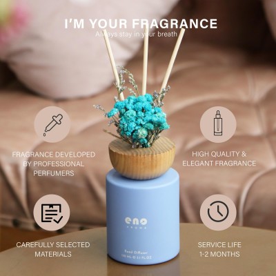 Dried Flower Reed Diffuser Set with Essential Oils Reed diffuser set with real dried flowers, 5.1 oz essential oil bottle, natural wood cap, and fiber reeds for home fragrance decor