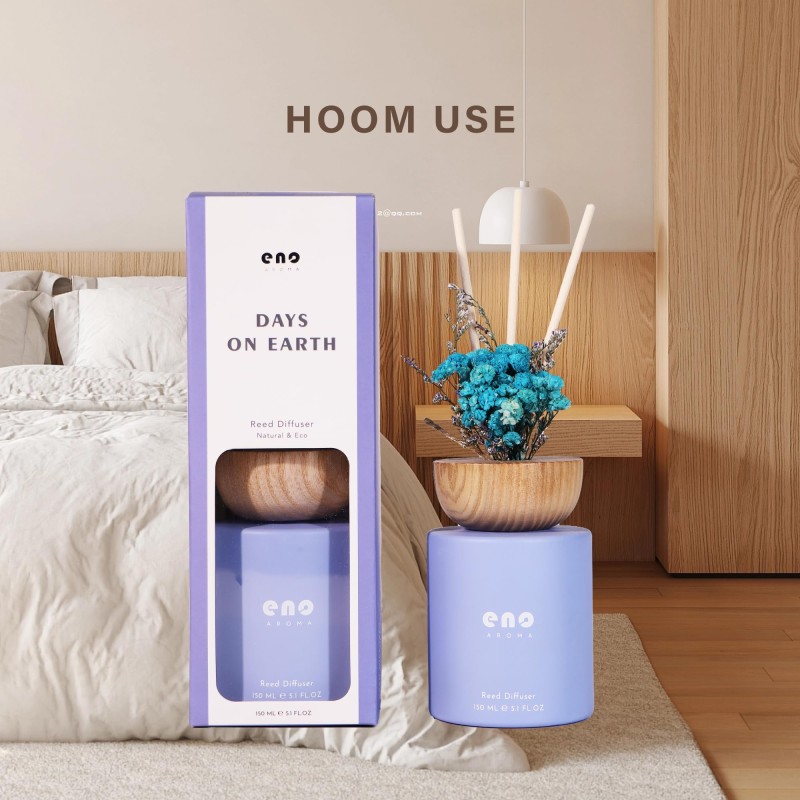 Dried Flower Reed Diffuser Set with Essential Oils Reed diffuser set with real dried flowers, 5.1 oz essential oil bottle, natural wood cap, and fiber reeds for home fragrance decor